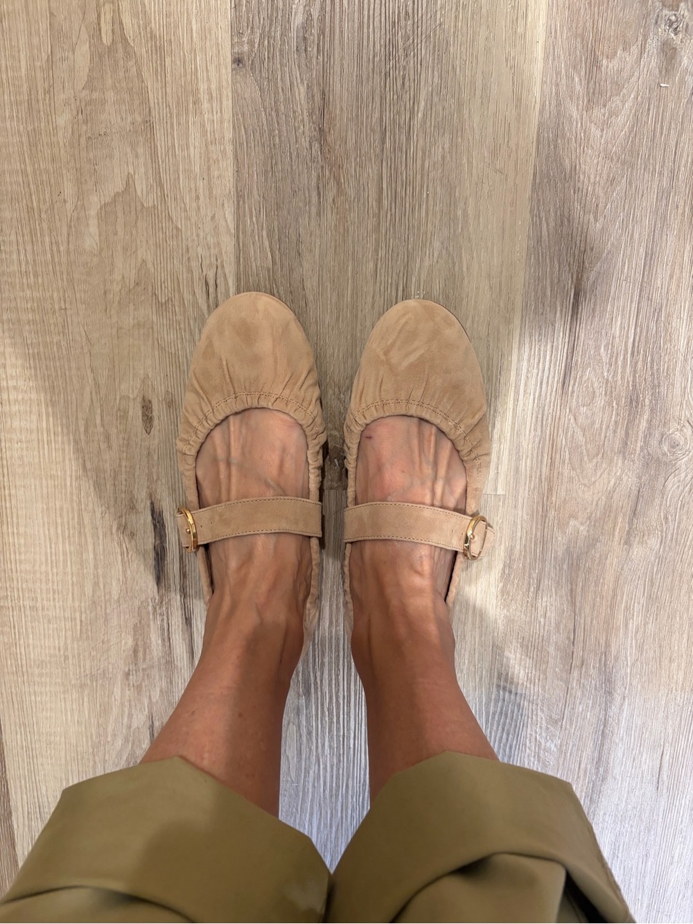 Dolce Vita Caely Ballet Flats Camel Suede